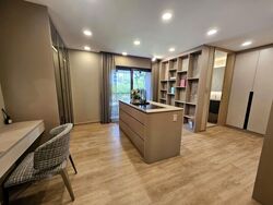 Shrewsbury Road (D11), Terrace #532844571